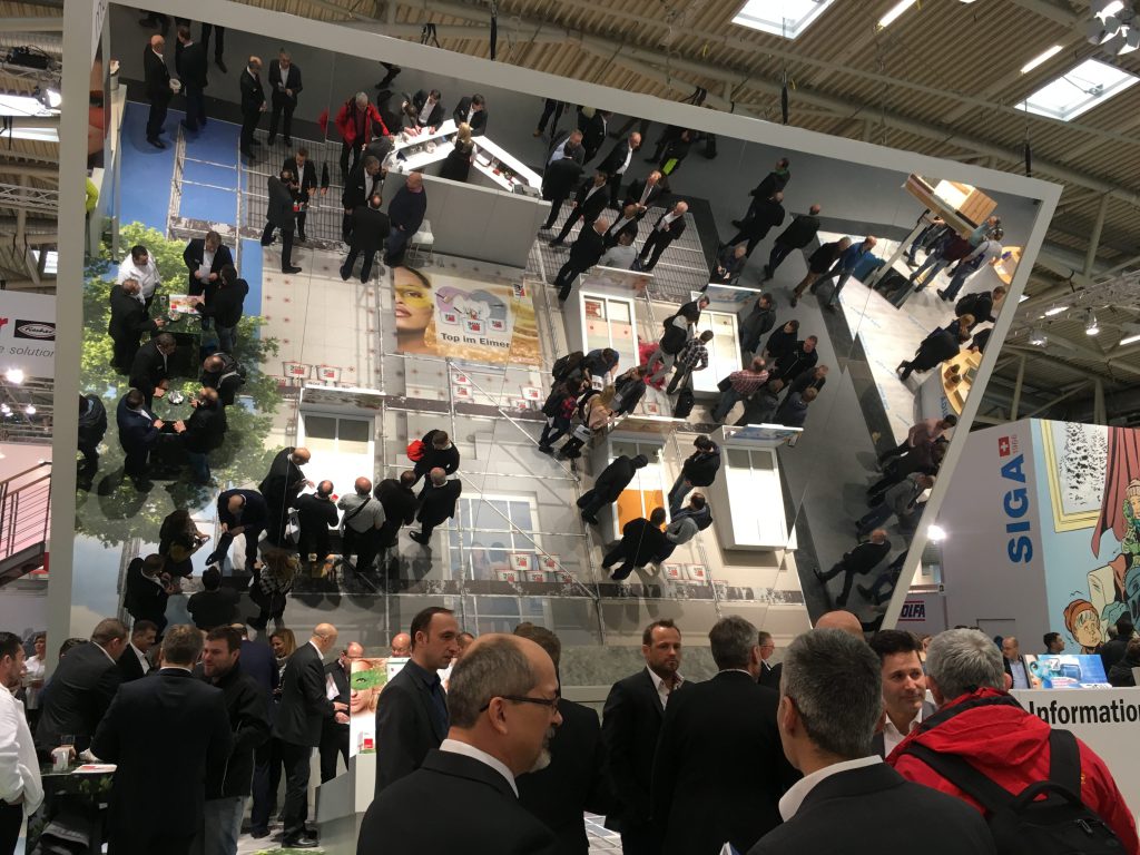 „Autostatyba“ lankosi BAU 2019 parodoje.